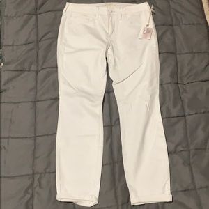 NWT Jessica Simpson Forever Skinny Crop